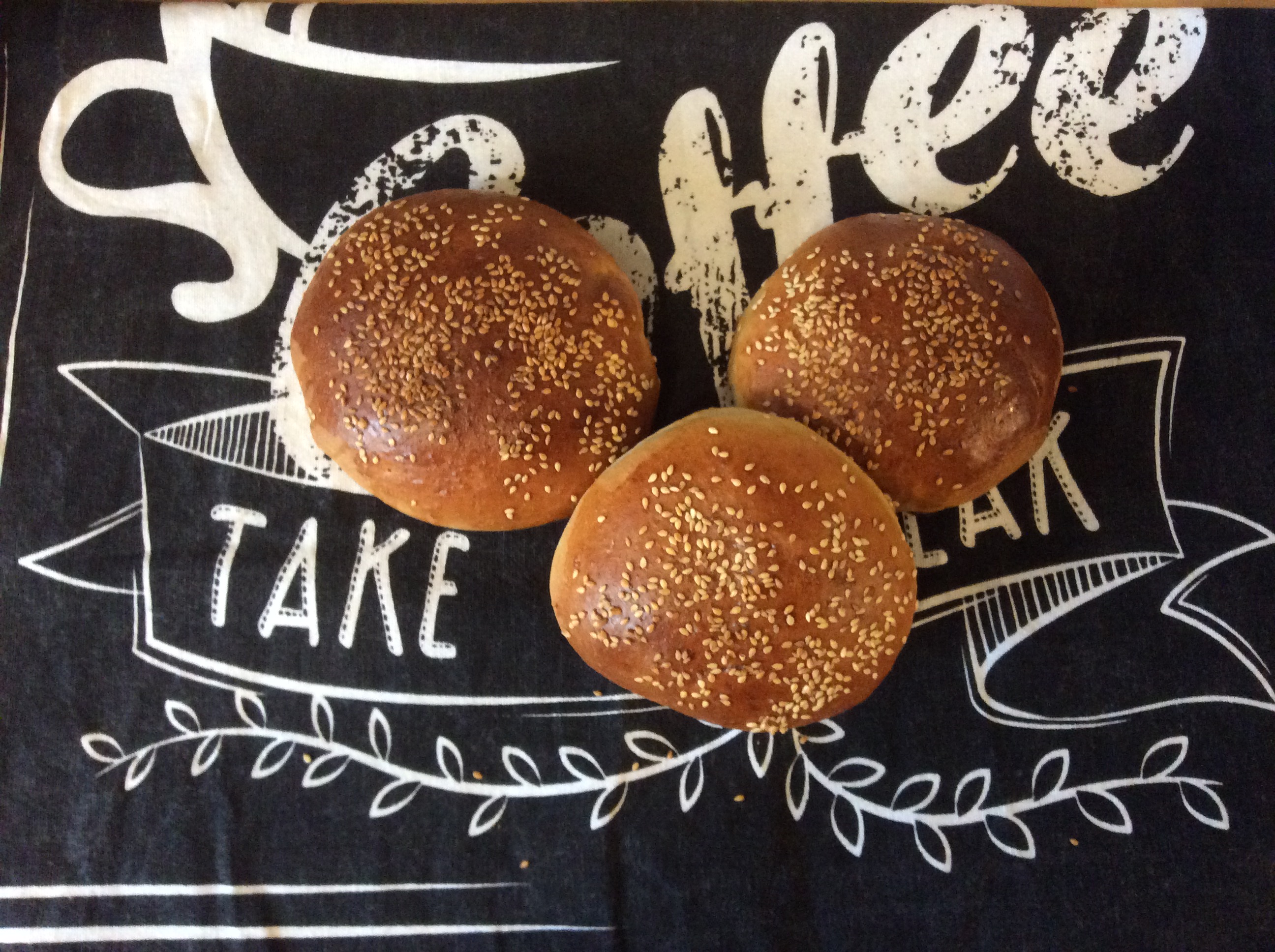 Buns with sesame